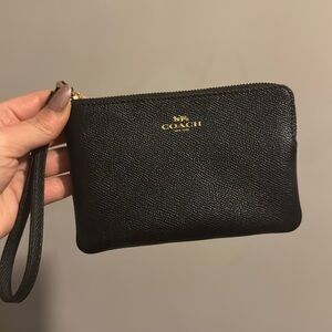 Perfect condition Coach Corner Zip Wristlet - Black with gold accents